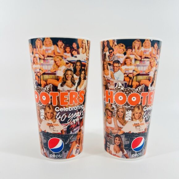 2 Lot Of Hooters 40 Year Anniversary Cups Pepsi Whitley Hard Plastic - Picture 3 of 9